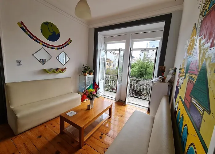 Shangri-La Hostel Anjos Lisboa