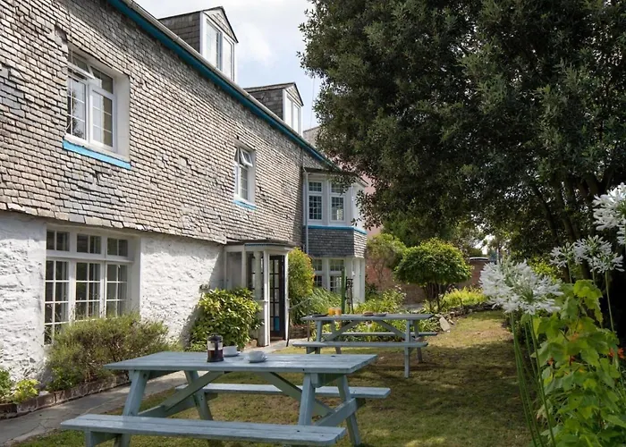 Pendennis Lodge Falmouth