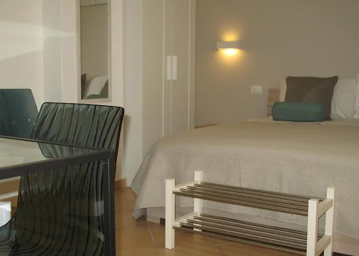 Bed&Bed Tommaso Fazzello Only Rooms Taormina