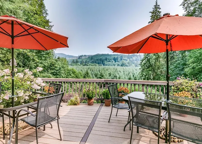 Misty Valley Inn Forks