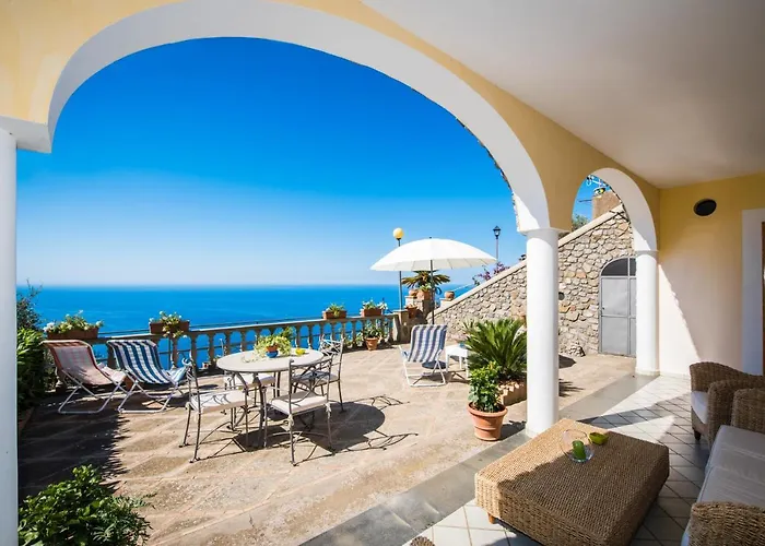 Villa Savina - Elegant Family Villa Overlooks Amalfi Coast - Positano