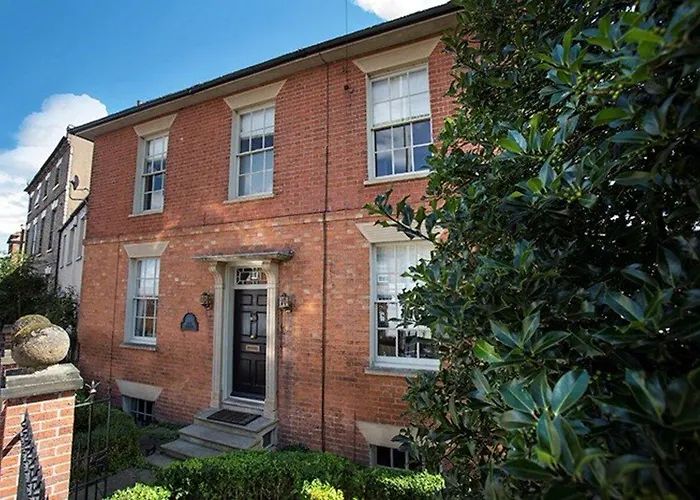 The Hollies Hotel Newark-on-Trent 