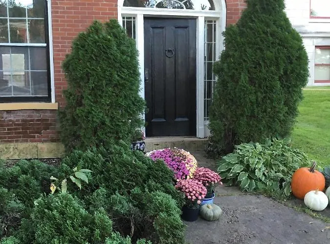 The Federal House Bed & Breakfast Galena