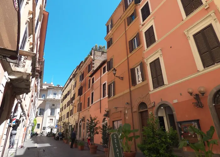 Vite 99 - Piazza di Spagna Roma