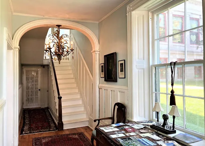 The Federal House Bed & Breakfast Galena
