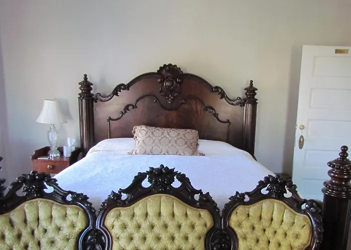 Steel Magnolia House Natchitoches