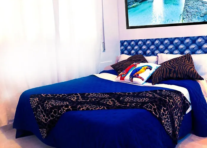 Bed and Breakfast La Reina de Gran Via -TPH Madrid