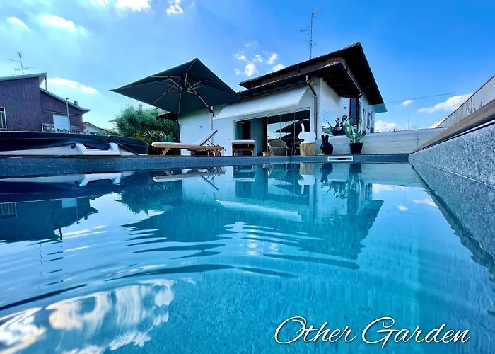 Other Garden - Luxury Bed And Breakfast Rho