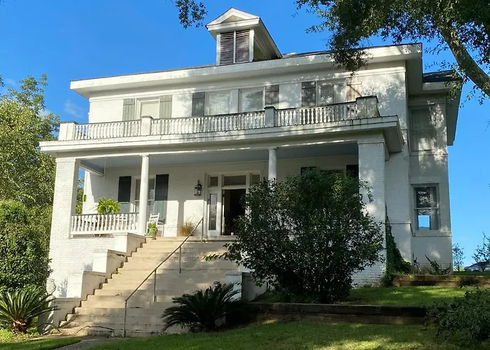 The King'S Daughters B And B On The Bluff Overlooking The Mighty Mississippi Natchez