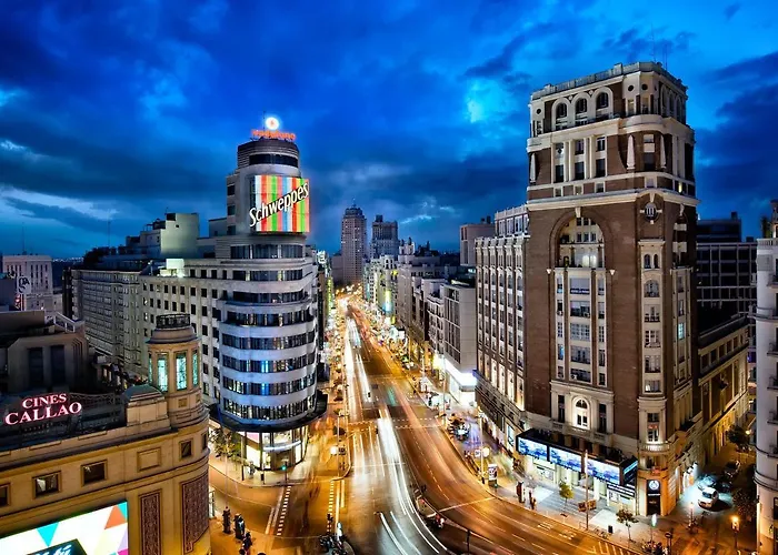 Gran Via Valverde Apartaments & Rooms Parking Madrid