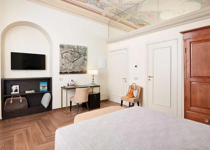 Residenza Mondragone Bed & Breakfast Florence