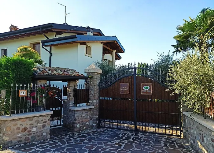 Le Zampolle B & B Colà