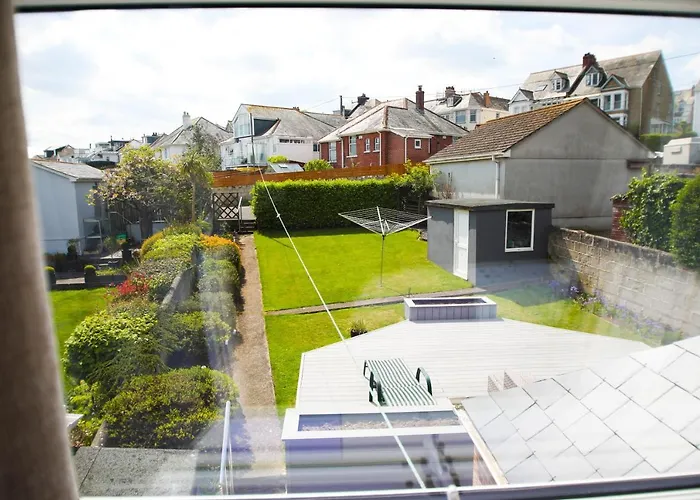 No 10 Treverbyn Road B & B Padstow