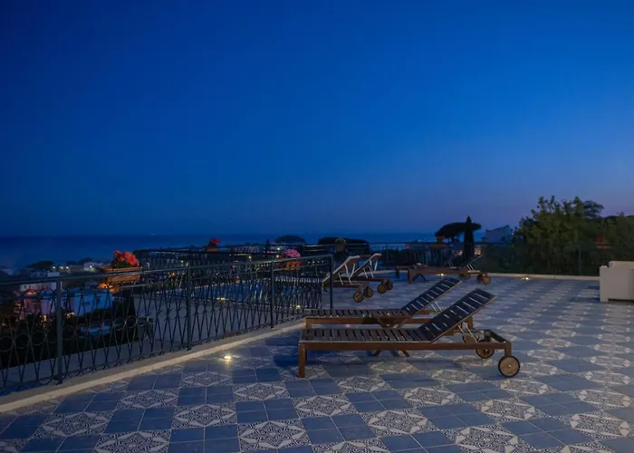 Bed and Breakfast Gli archi sul mare Gaeta