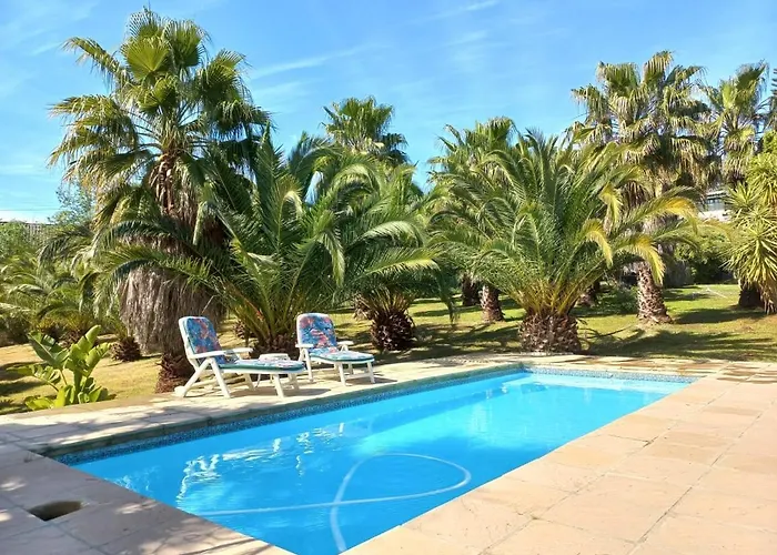 The Farmhouse B&B Stellenbosch