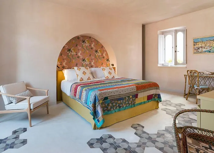 Lume Bed & Breakfast Syracuse