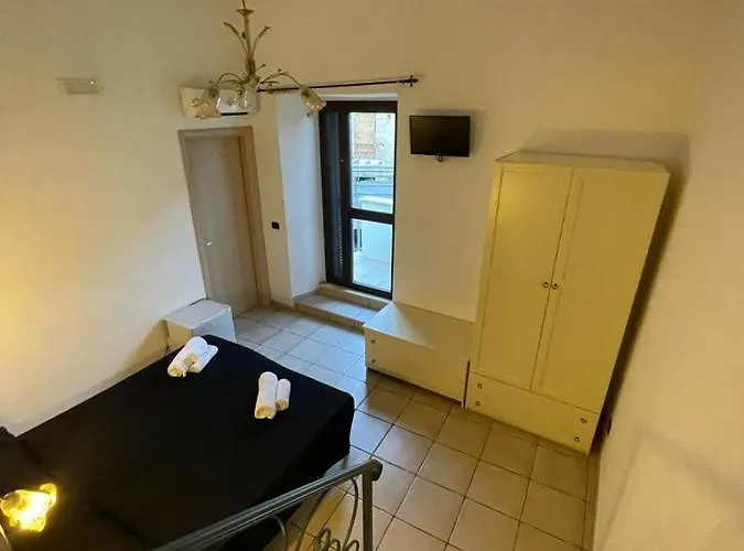 Bed and Breakfast Oz Coastal House Scalea