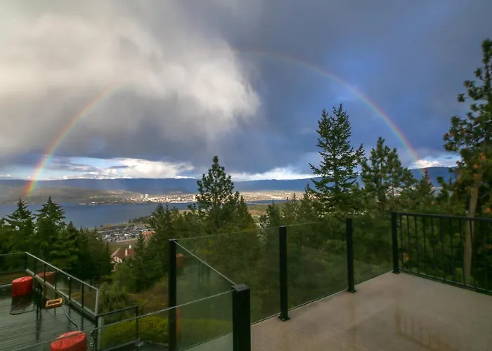 Honeymoon Suite West Kelowna