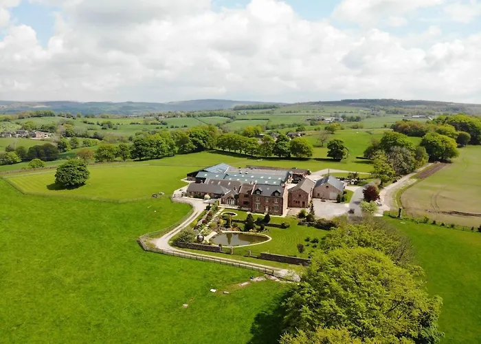 Heaton House Farm Bed & Breakfast Macclesfield