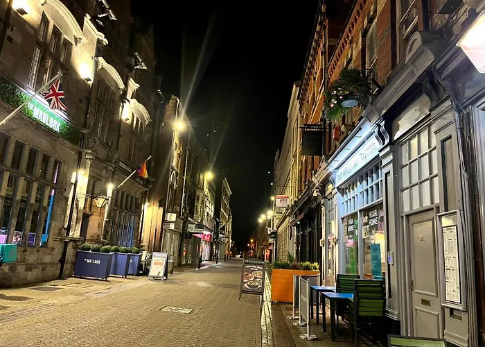 Top Floor Bed & Breakfast Lincoln