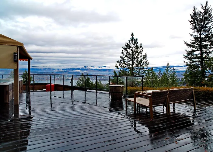 Honeymoon Suite West Kelowna