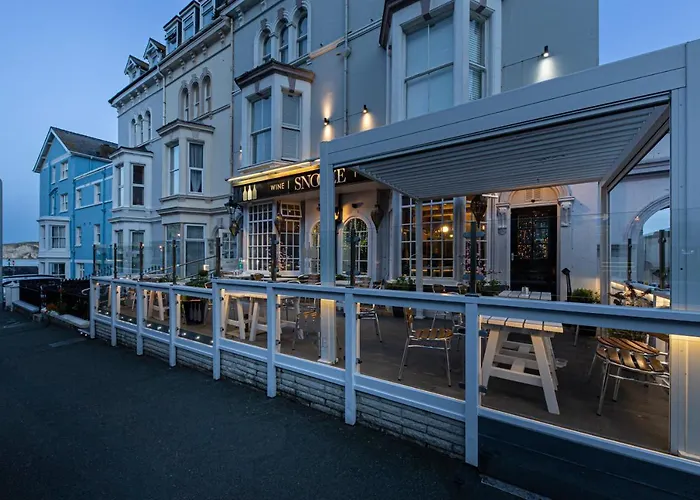 Snooze Bed & Breakfast Llandudno