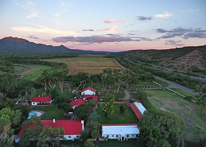 Rancho Santa Cruz Bed & Breakfast Tubac