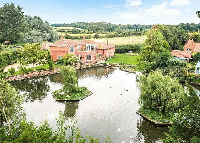 Bed and BreakfastLakeside Old