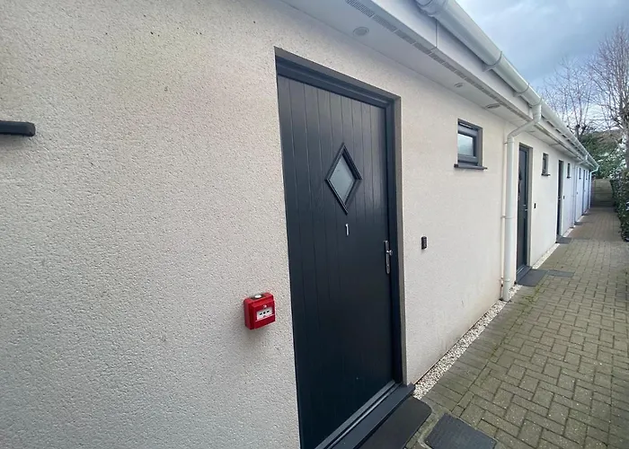 Bed and BreakfastDeepcut Lodge Self Service