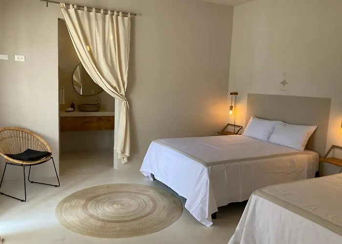 Bed and Breakfast The Mantarraya Outpost La Paz