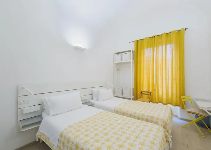 Central Savona B&B