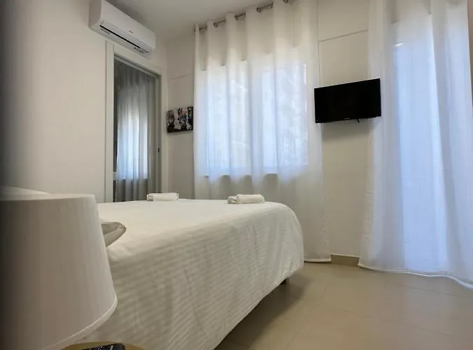 Four Rooms Naxos Giardini Naxos