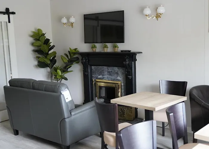 Slieve Bloom Manor Hostel Killarney