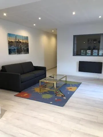 Marseille Bleue Bed & Breakfast