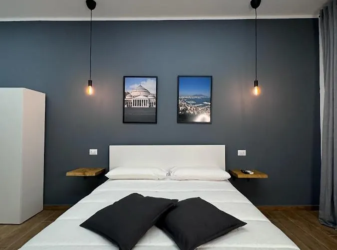 Bed and Breakfast Conte di Mola 67 Napoli