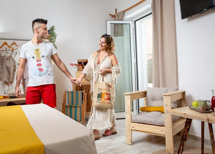 B&B Les Chambres Rooms & Suite Santa Teresa di Gallura