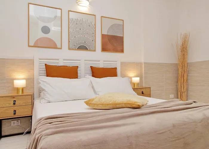 Opera Inn Suites - Rooms And Apartments Roma
