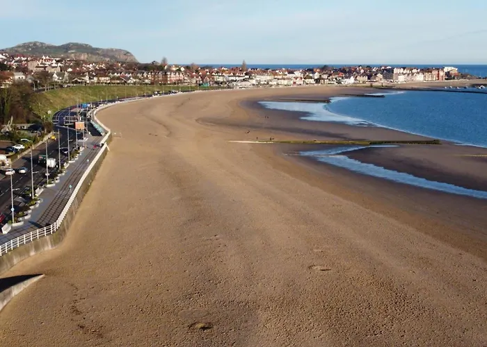 Colbourn Bed And Breakfast Colwyn Bay