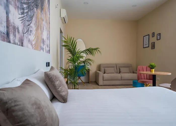 Pontenuovo Bed Naples