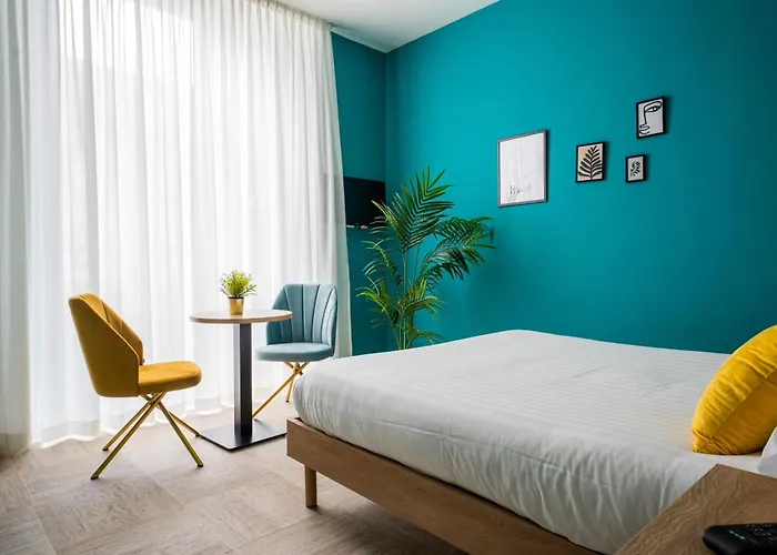 Pontenuovo Bed Naples