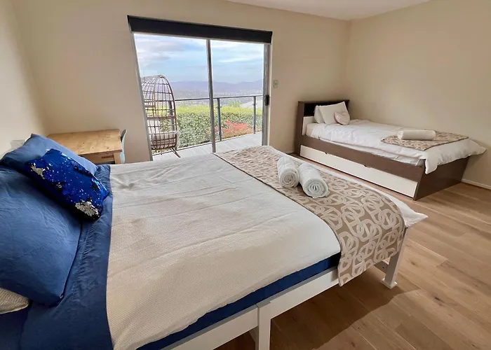 Hobart View Bed & Breakfast