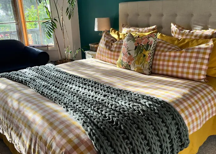 Green Gables Bed And Breakfast Cygnet