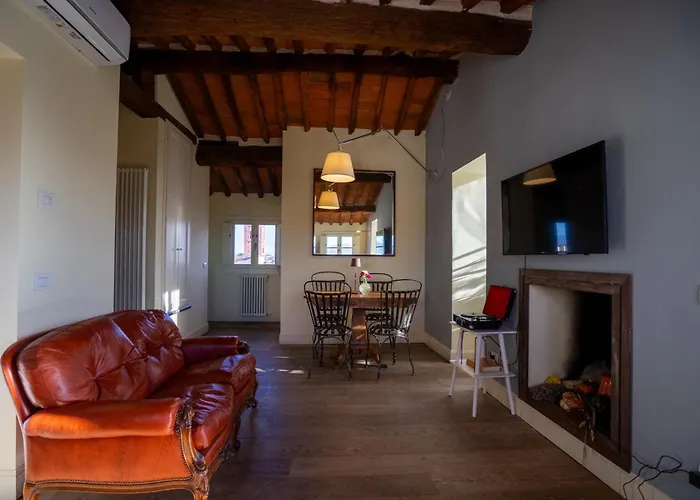 Palazzo Rocchi - Residenza D'Epoca Bed & Breakfast Lucca