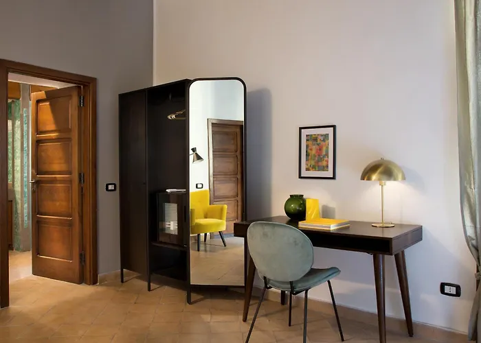 La Nova Bed And Museum Bed & Breakfast Naples