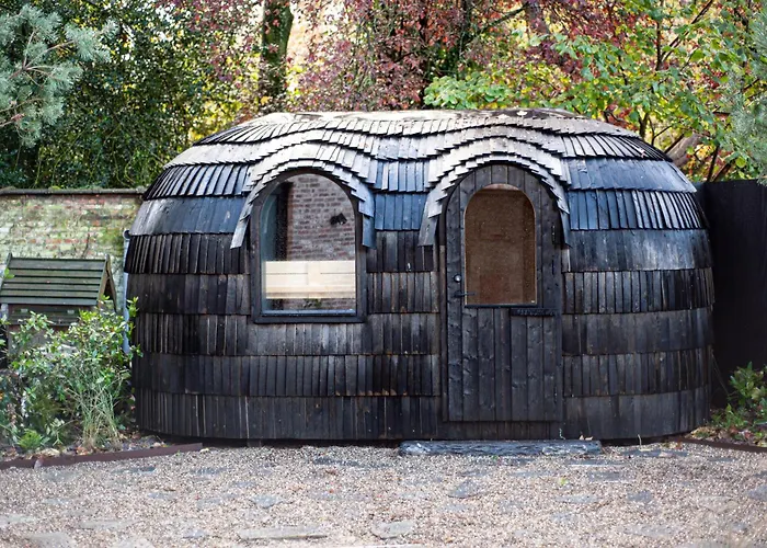 B'Guest Sleep & Retreat Bed & Breakfast Bruges