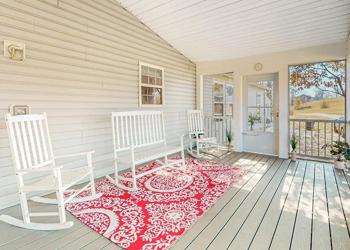 Apple Country Retreat Hendersonville