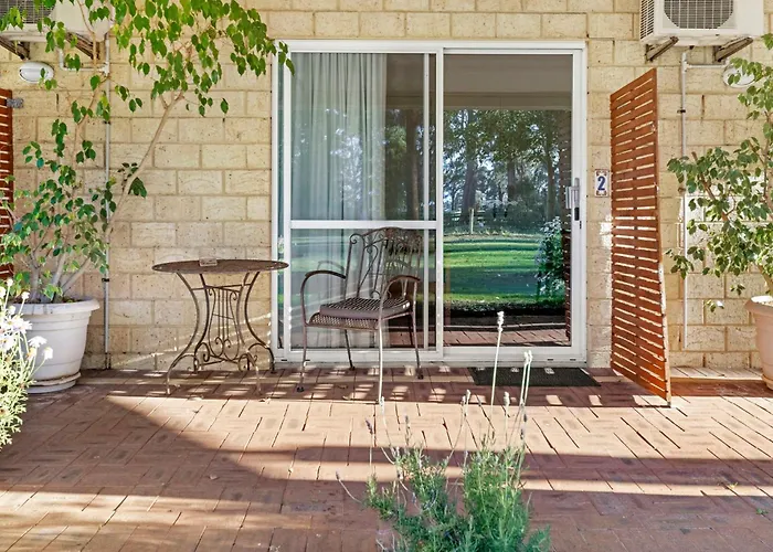 Inn The Tuarts Guest Lodge Busselton