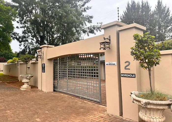 Woods Guest House Middelburg 