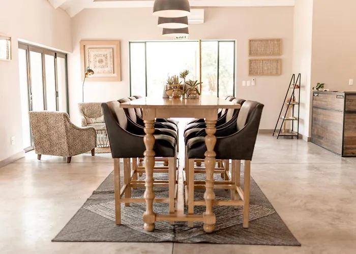 Little Kubu Lodge Hoedspruit