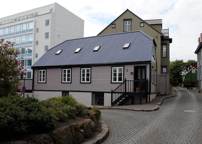 Reykjavik Treasure B&B